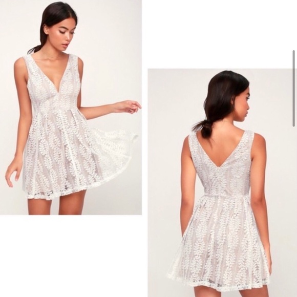 🤍Lulu’s Heart Lace Dress 🤍 - Picture 2 of 15